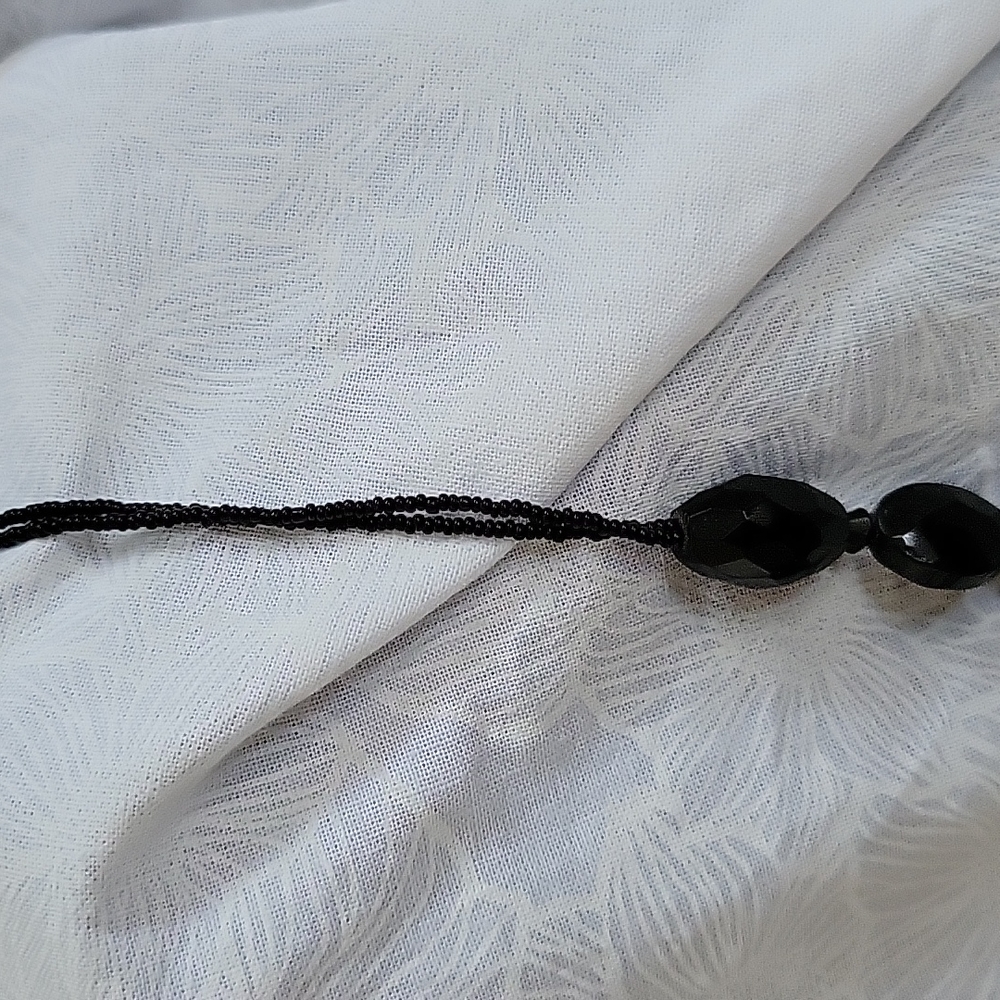 White House Black Market Black Necklace - Picture 3 of 5